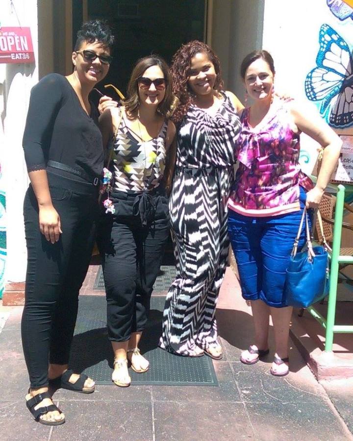 (A few of my new Lip Lady friends!!! L to R: Briana Garrott, Emily Rubin, Crystal 